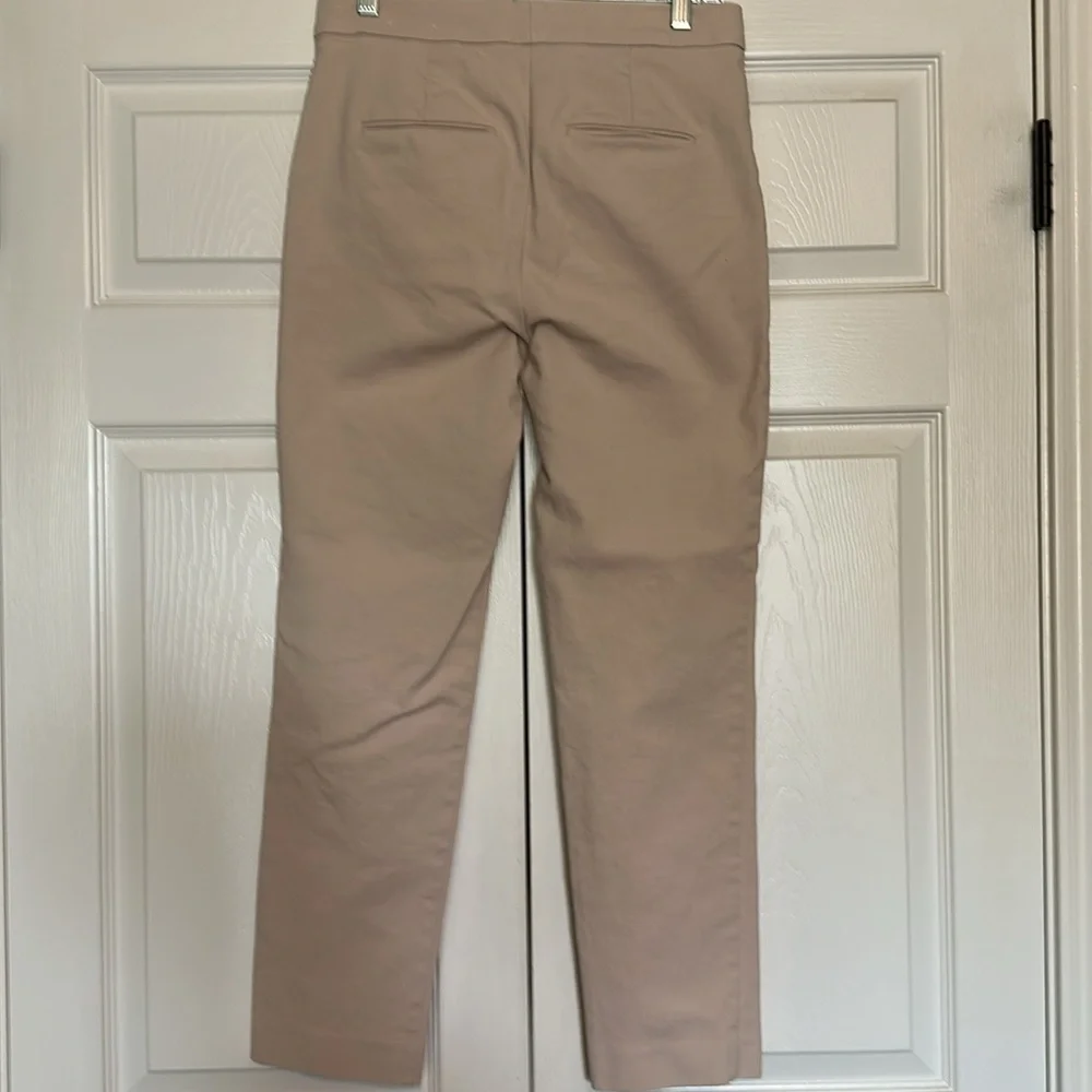 Ann Taylor The Ankle Midrise Cropped Pant size 2 - Picture 6 of 12